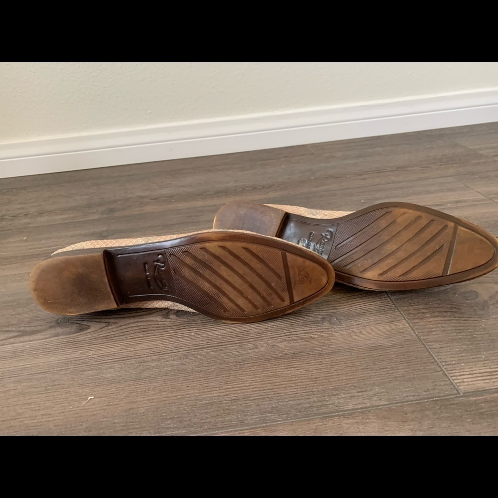 Flats - Picture 5 of 8